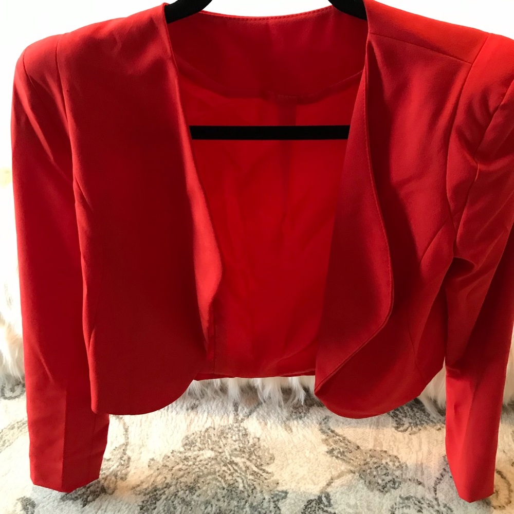 Blazer - Picture 2 of 3
